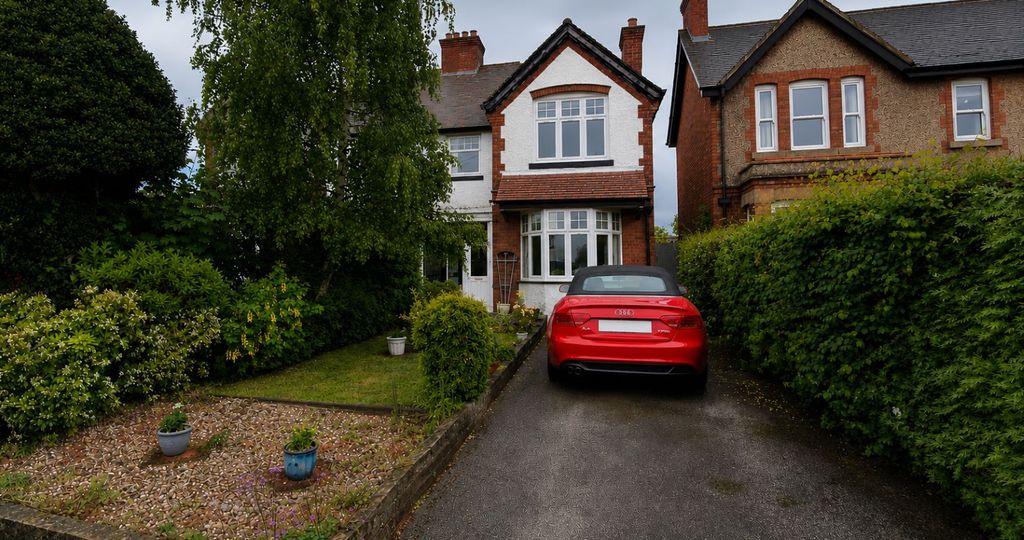 Property photo 1 of 27