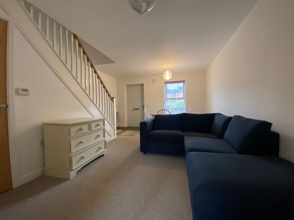 Property photo 2 of 11 Picture No. 15