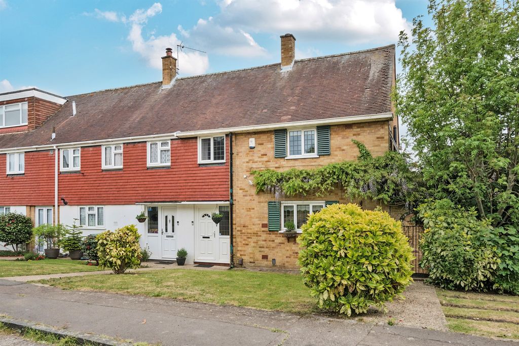 Property photo 1 of 12