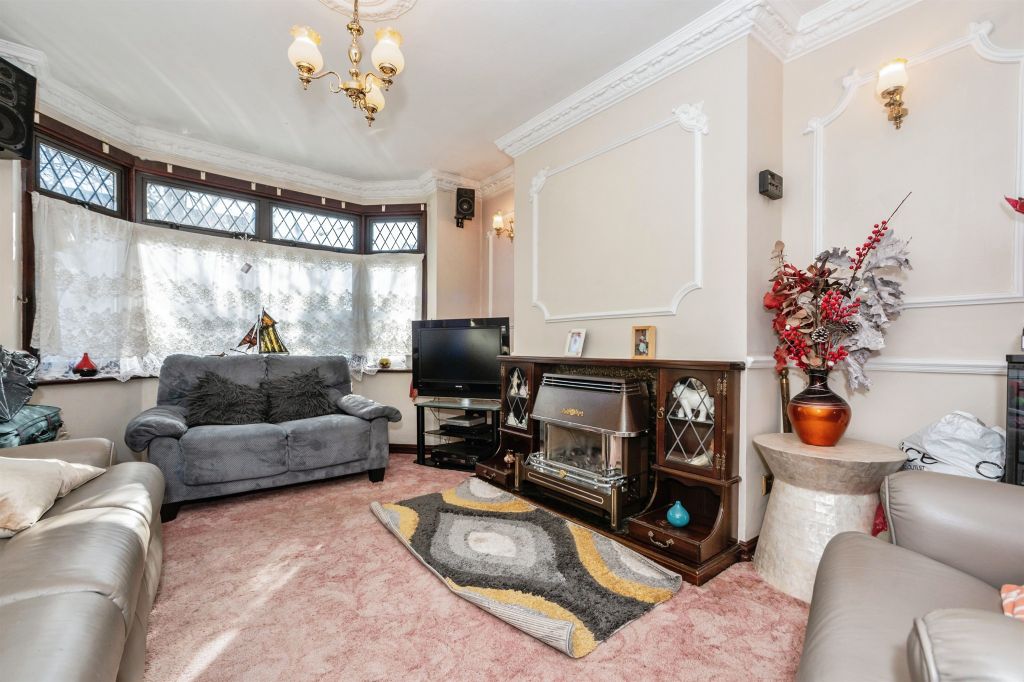 Property photo 2 of 14