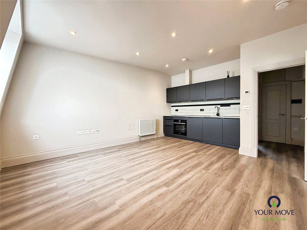 Property photo 2 of 15 Picture No. 02