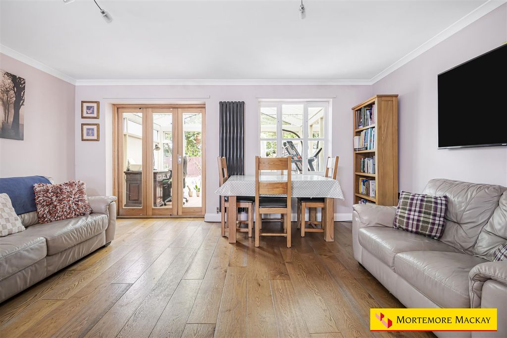 Property photo 3 of 23 14_61406_Watermarked.Jpg