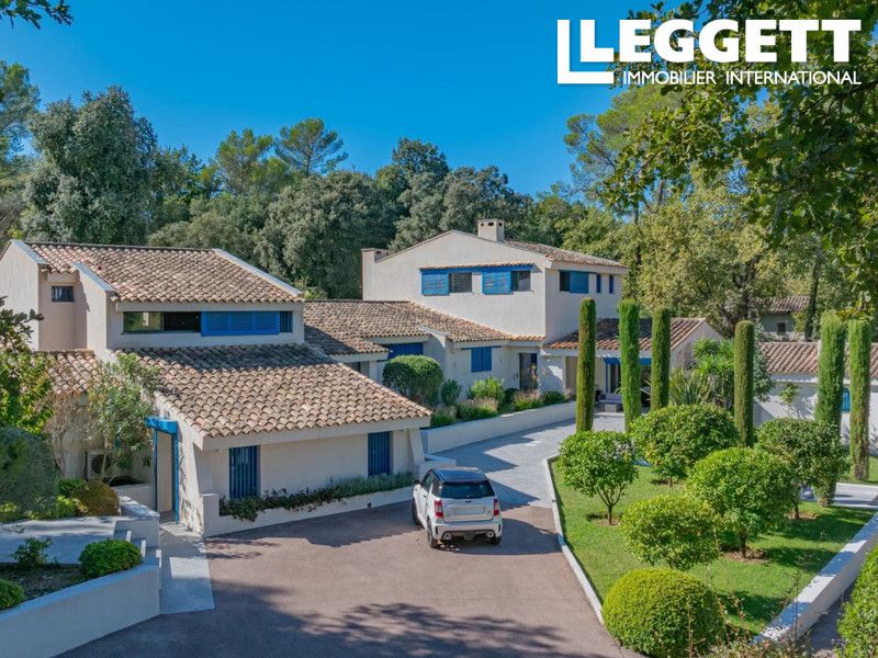 Property photo 3 of 10