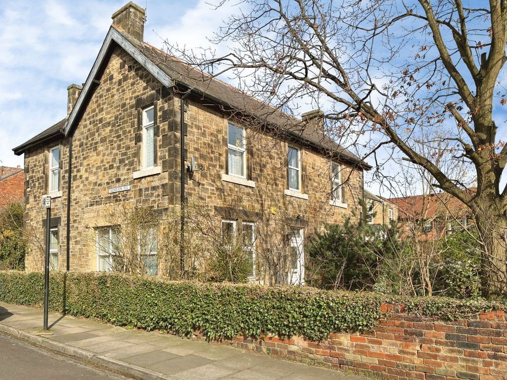 Property photo 2 of 17 Photo 5