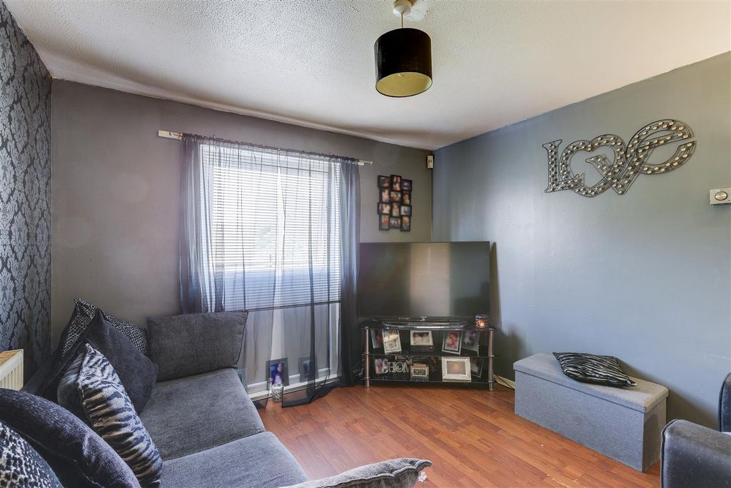 Property photo 2 of 14 160925_11.Jpg