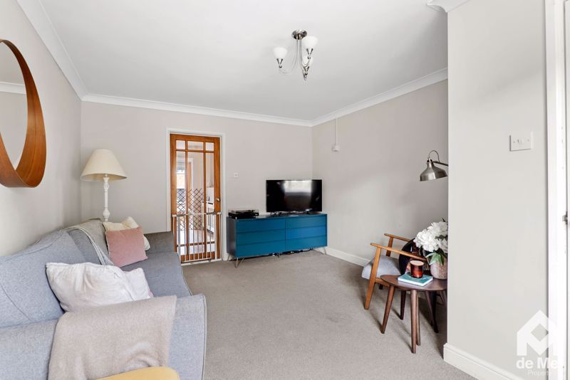 Property photo 3 of 16 Photo 6