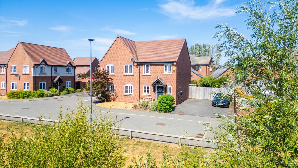 Property photo 1 of 30 5392460