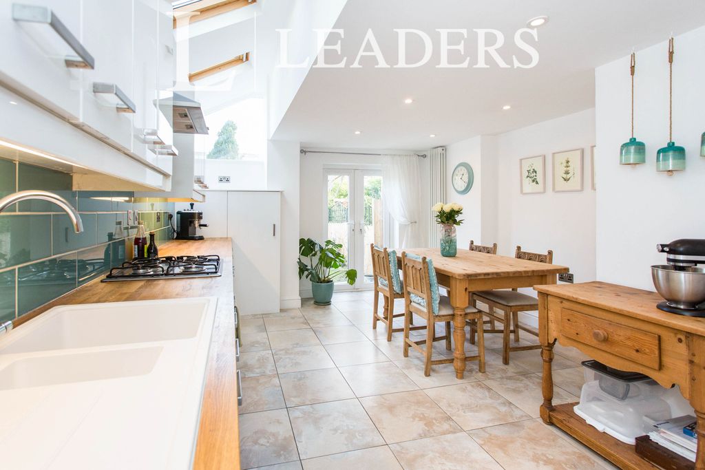 Property photo 3 of 10 11Maltaroadcb13Pz-10
