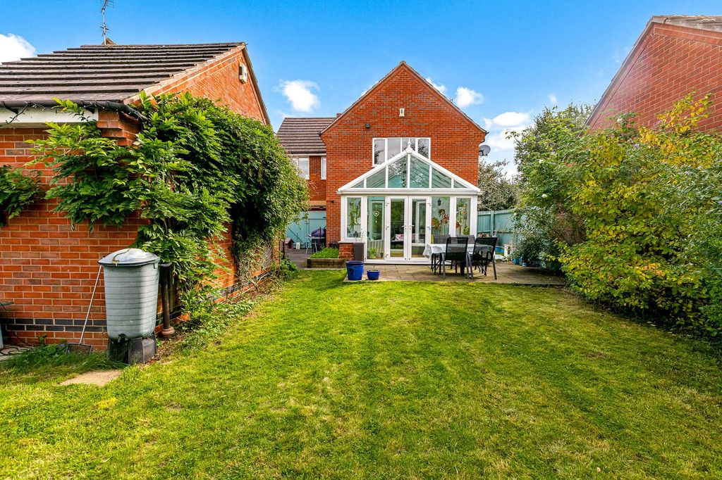 Property photo 2 of 17