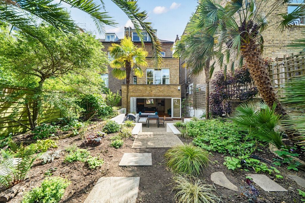 Property photo 2 of 11 Picture No. 06