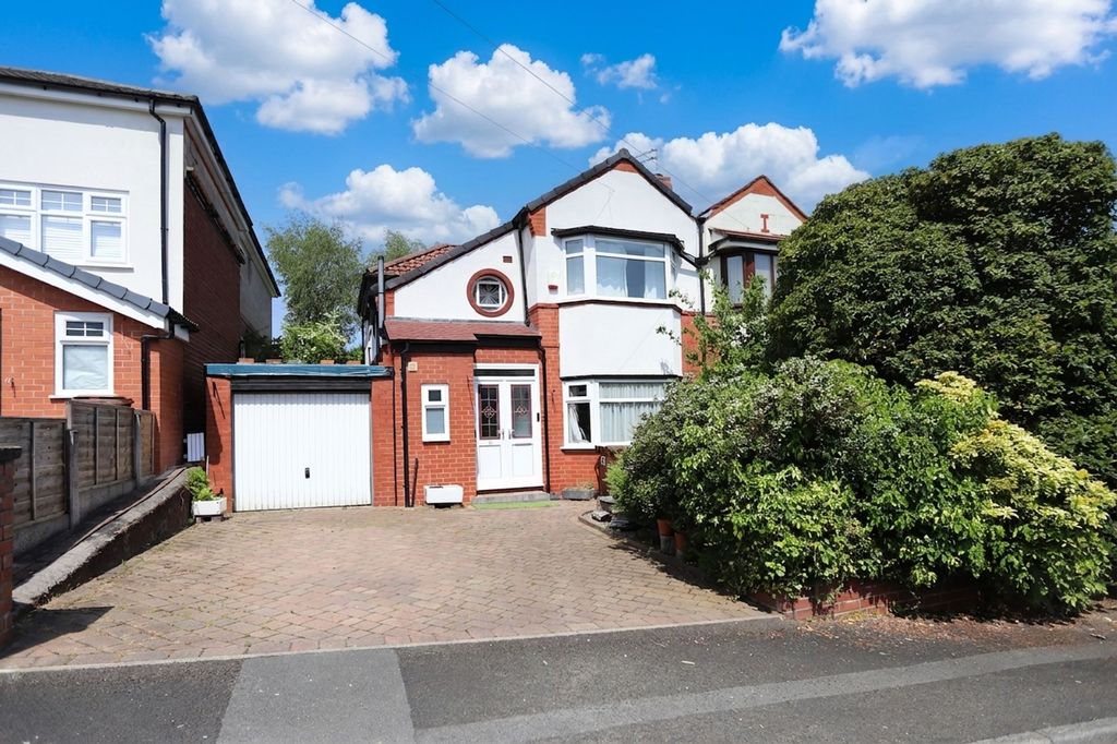 Property photo 1 of 19