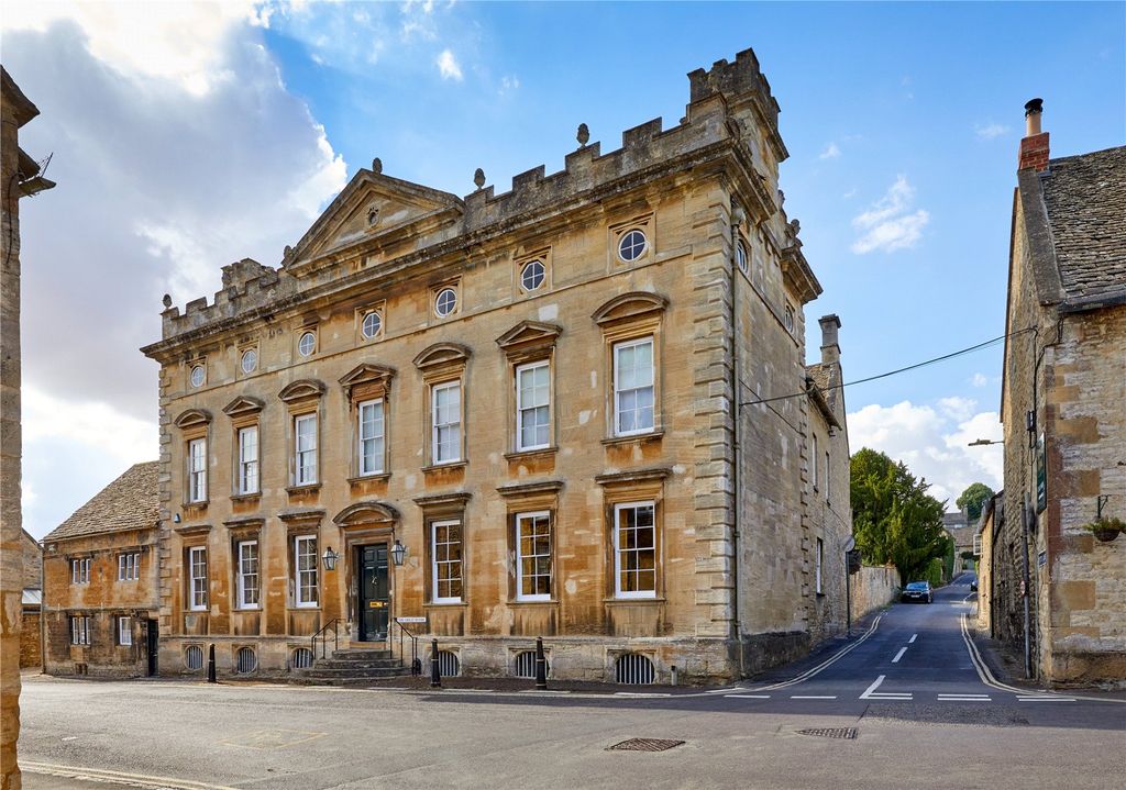 Property photo 1 of 19 The Great House
