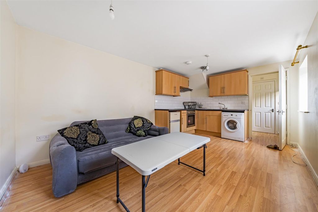 Property photo 3 of 16 934869 (12).Jpg