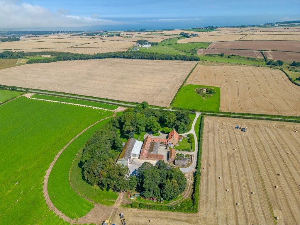 Property photo 2 of 31 Photo 7