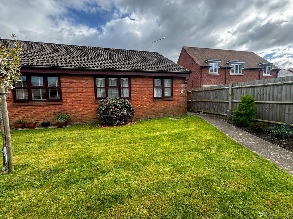 Property photo 2 of 15