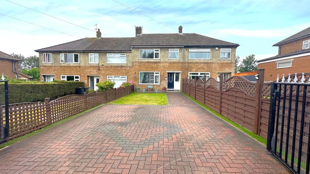 Property photo 1 of 17 2.Jpg