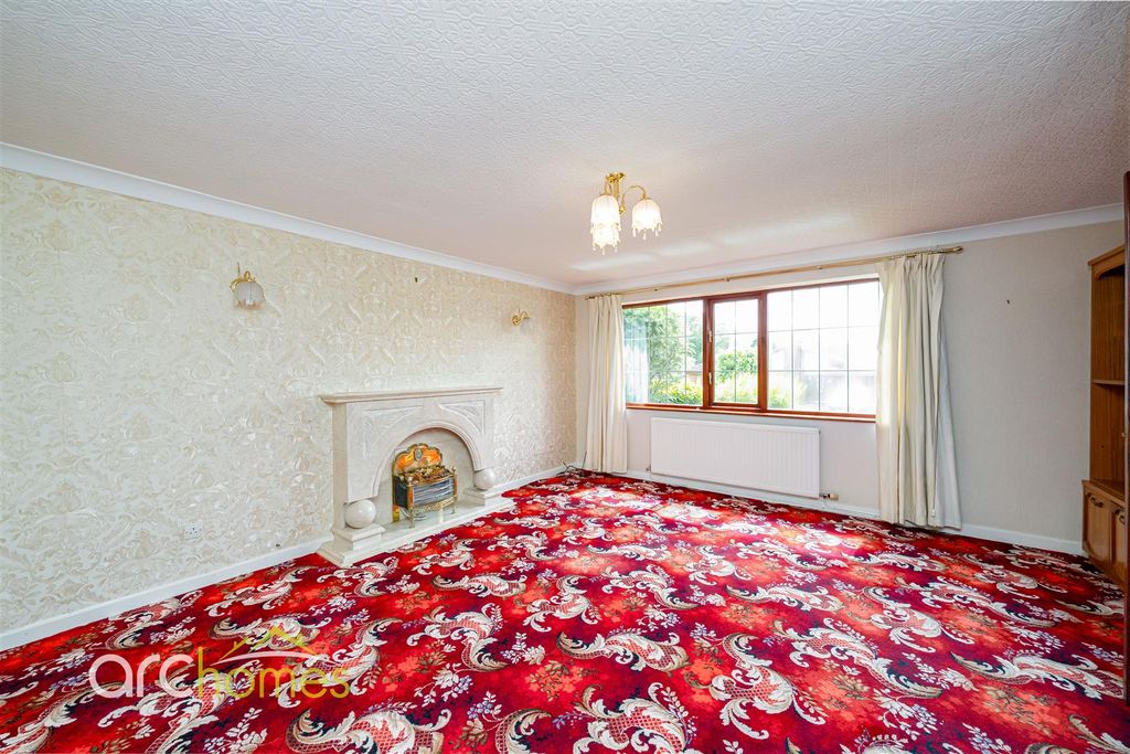 Property photo 2 of 24 Makants-3.Jpg