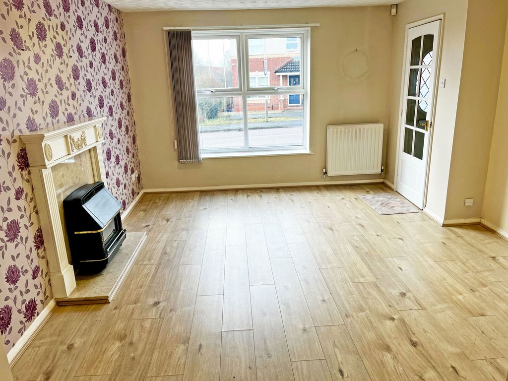 Property photo 3 of 22