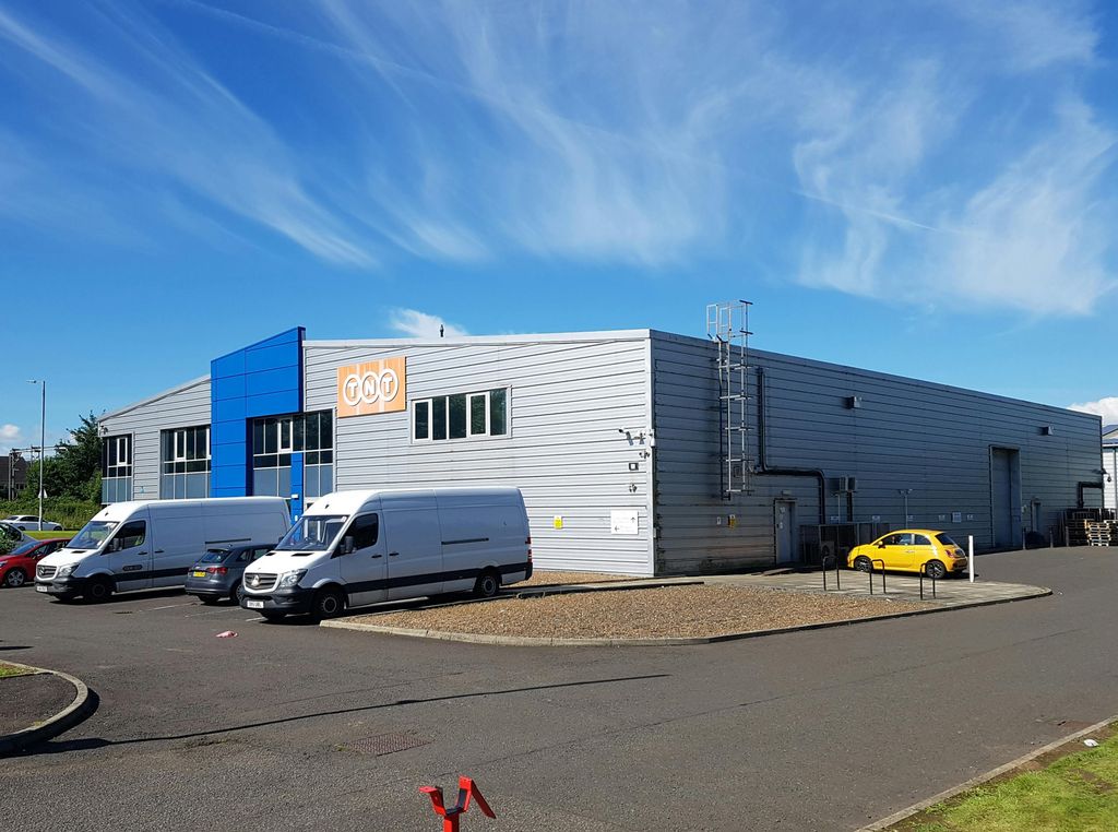 Property photo 1 of 6 Building Front.Jpg