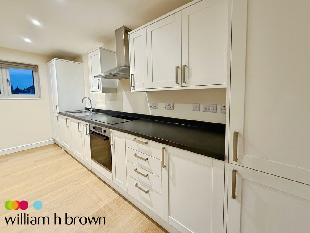 Property photo 2 of 16 Image