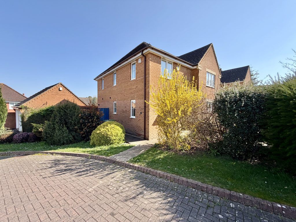 Property photo 1 of 18