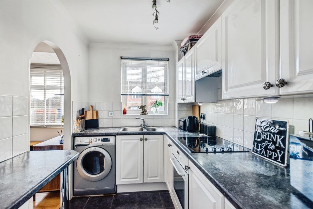 Property photo 3 of 7