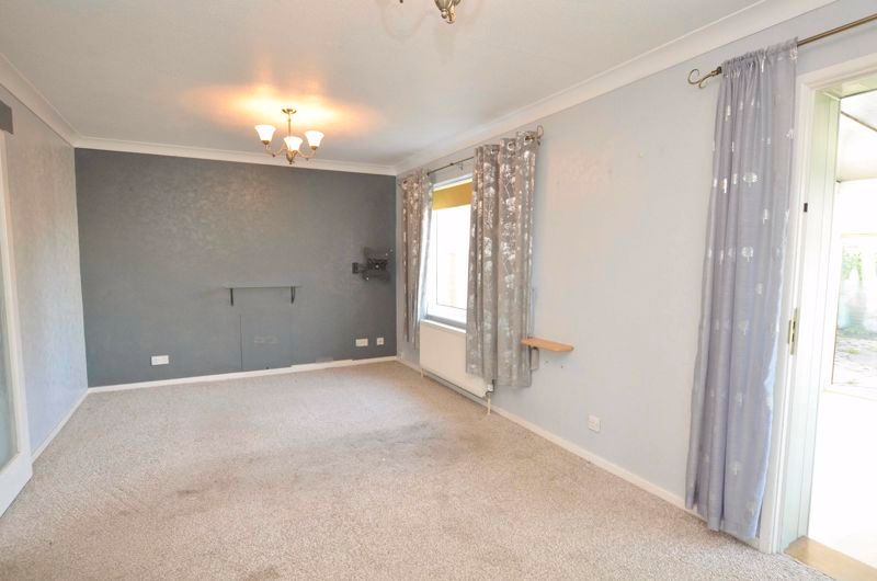 Property photo 2 of 11 Photo 8