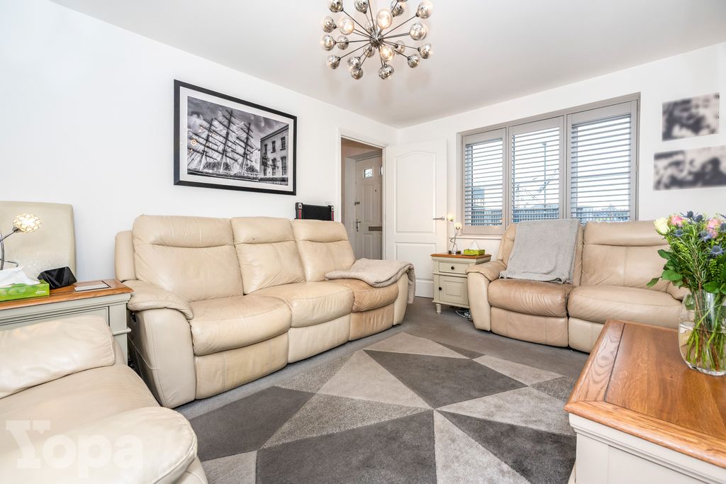 Property photo 2 of 20 Photo #2