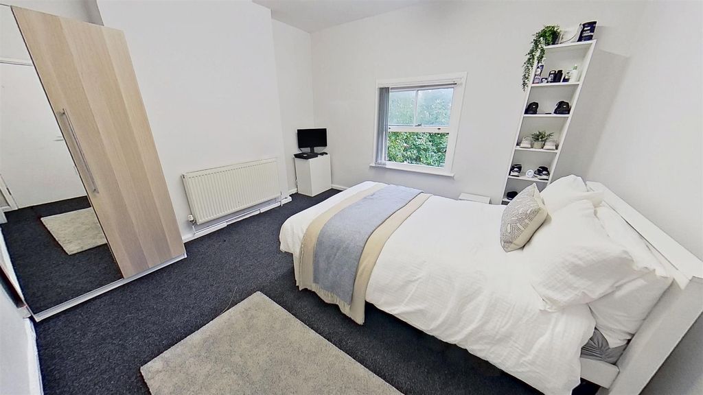 Property photo 2 of 6 42Hs-Image2.Jpg