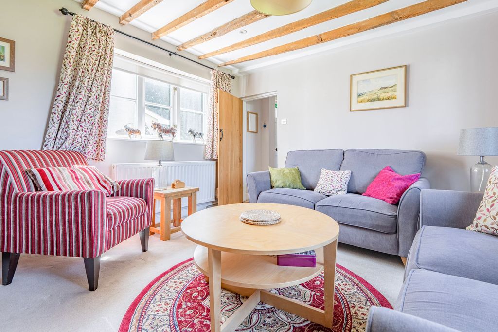 Property photo 3 of 17