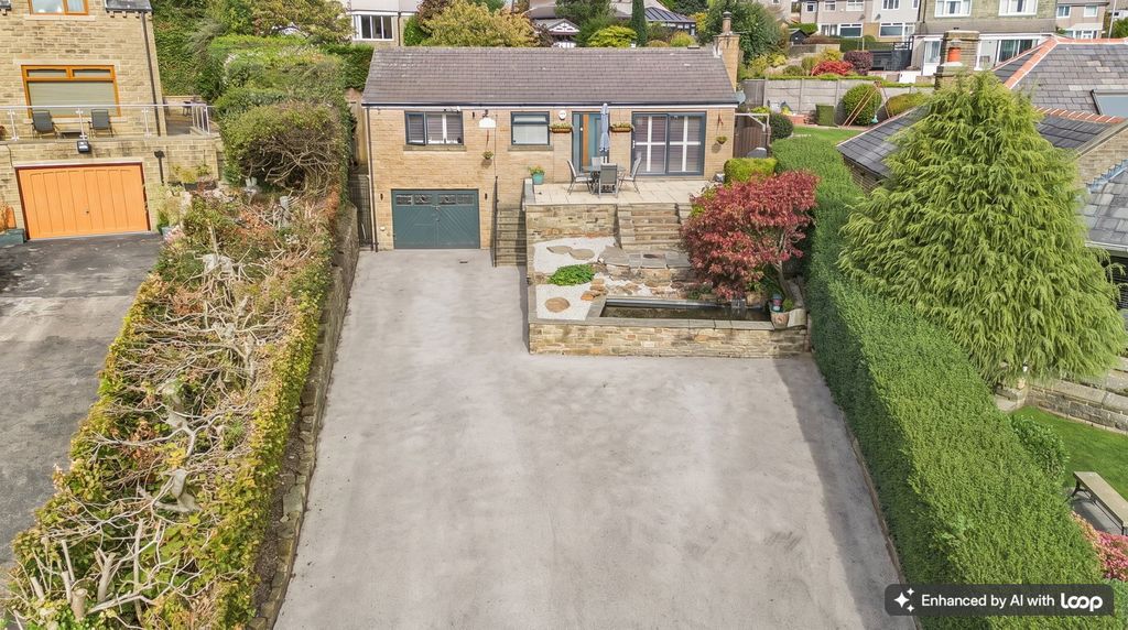 Property photo 1 of 24