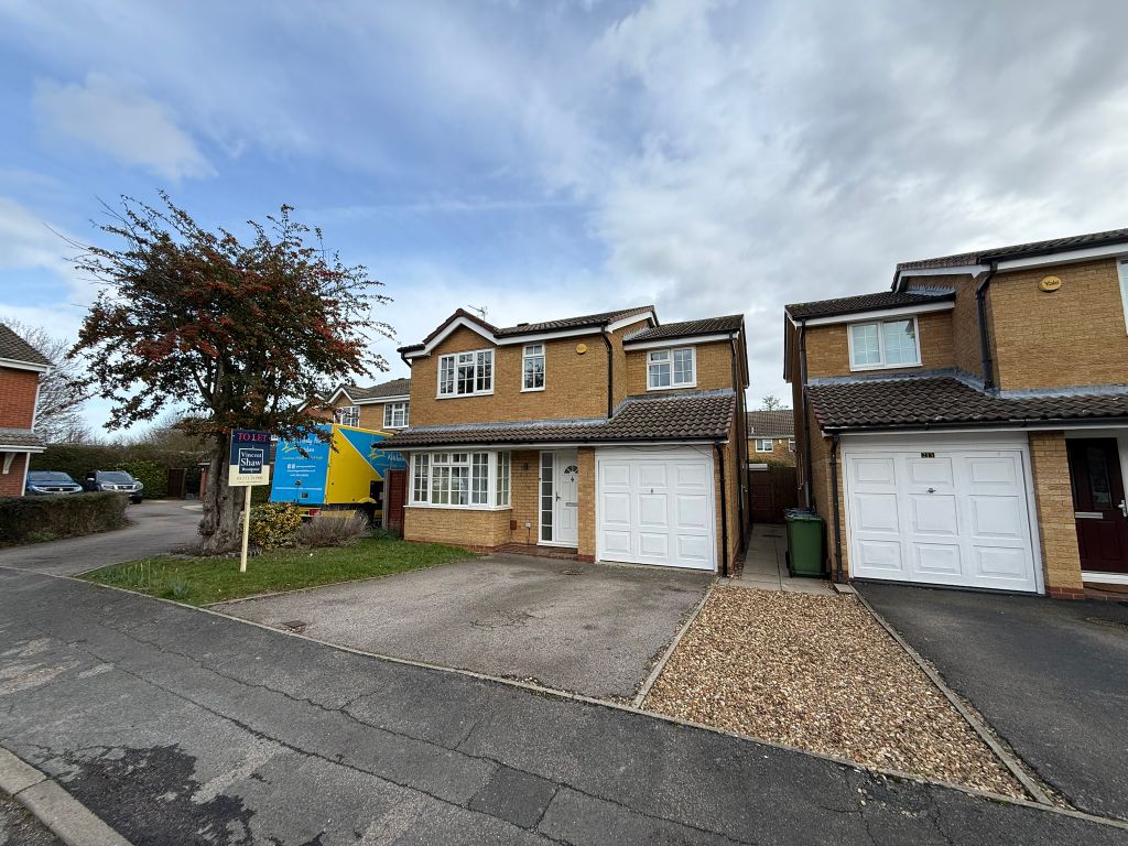 Property photo 1 of 19 Front Aspect