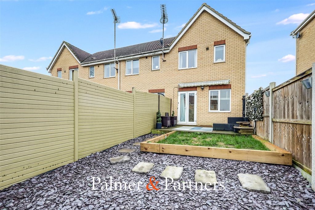 Property photo 2 of 13 Picture No. 11