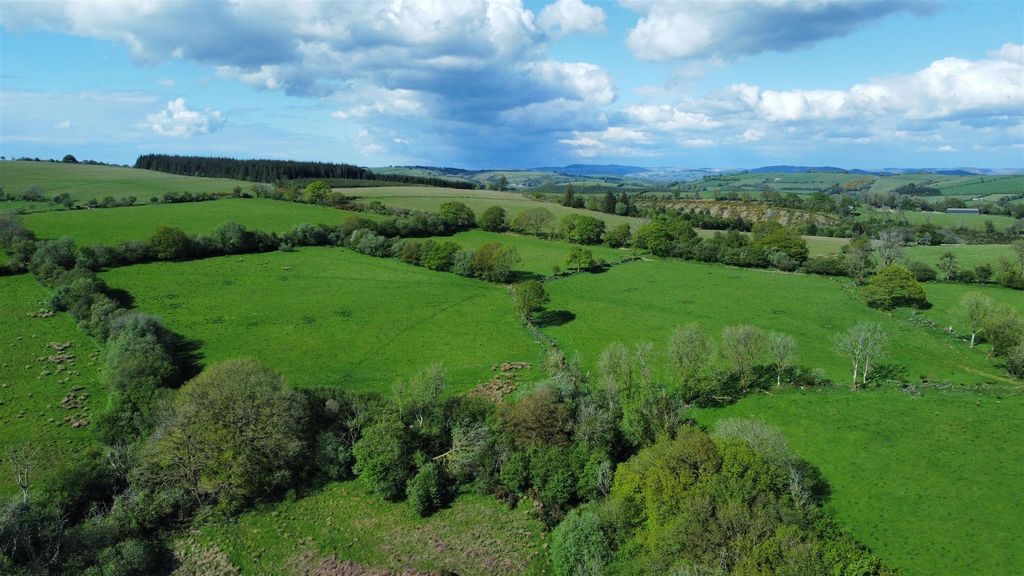 Property photo 2 of 15 Dji_Fly_20260507_163708_518_1778168431851_Photo_Op