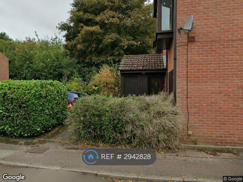 Property photo 1 of 12