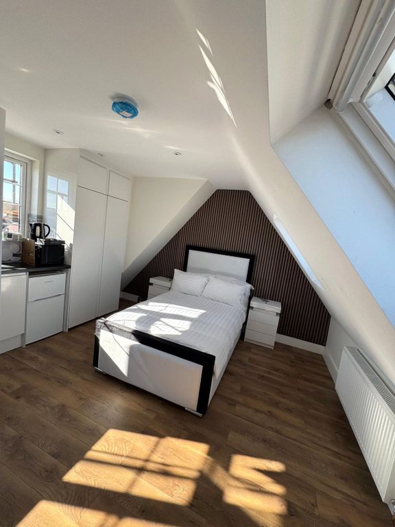 Property photo 3 of 12 Picture No. 08