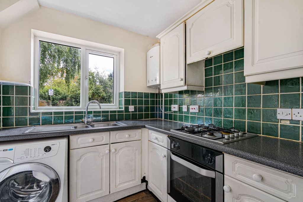 Property photo 2 of 7