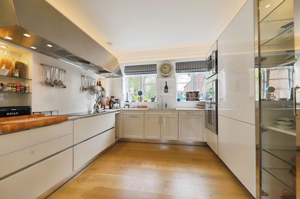 Additional image 6 of 5 bed detached house for saleHull Road, Cottingham HU16