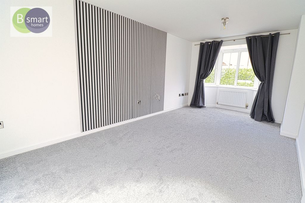 Property photo 2 of 14 Img_3337