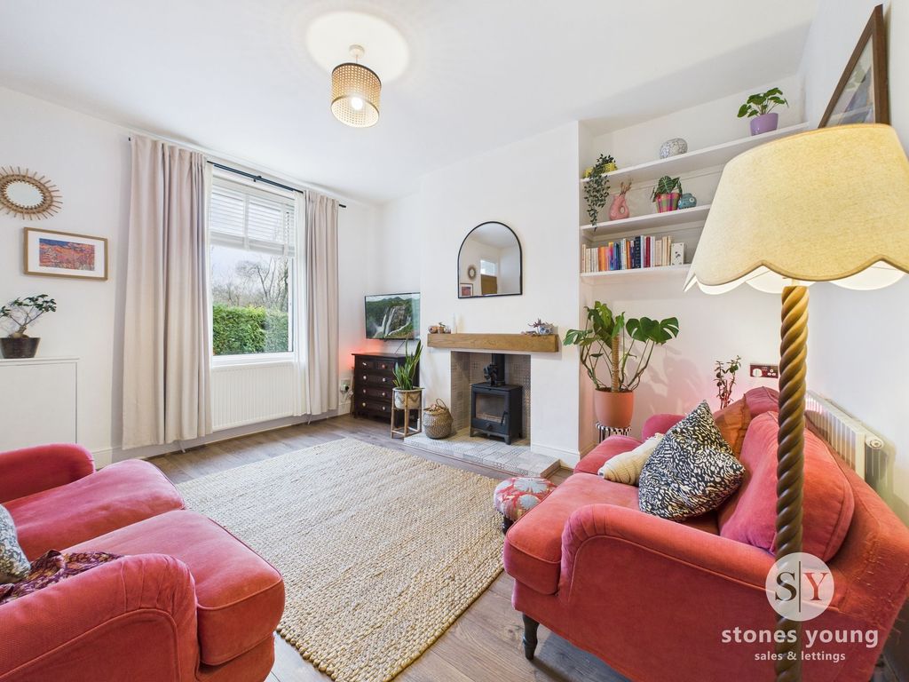 Property photo 2 of 16