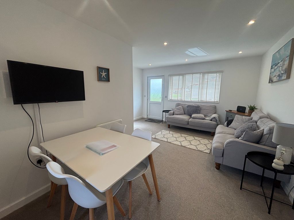 Property photo 1 of 9 Image