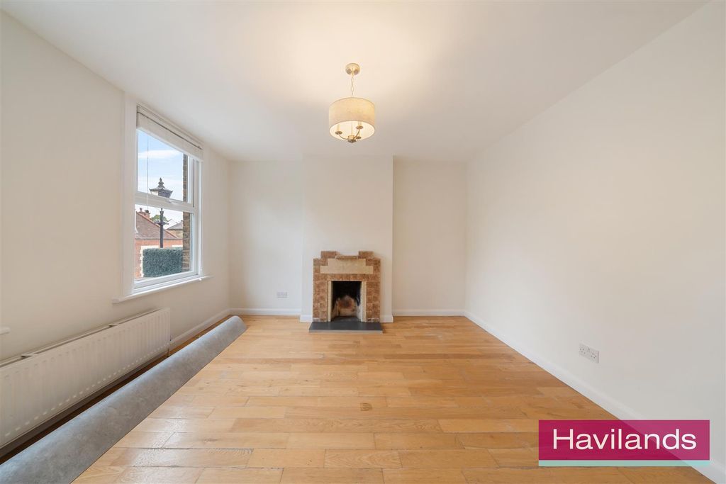 Property photo 3 of 12 Wades Hill-2.Jpg