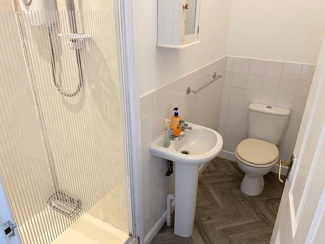 Property photo 2 of 7