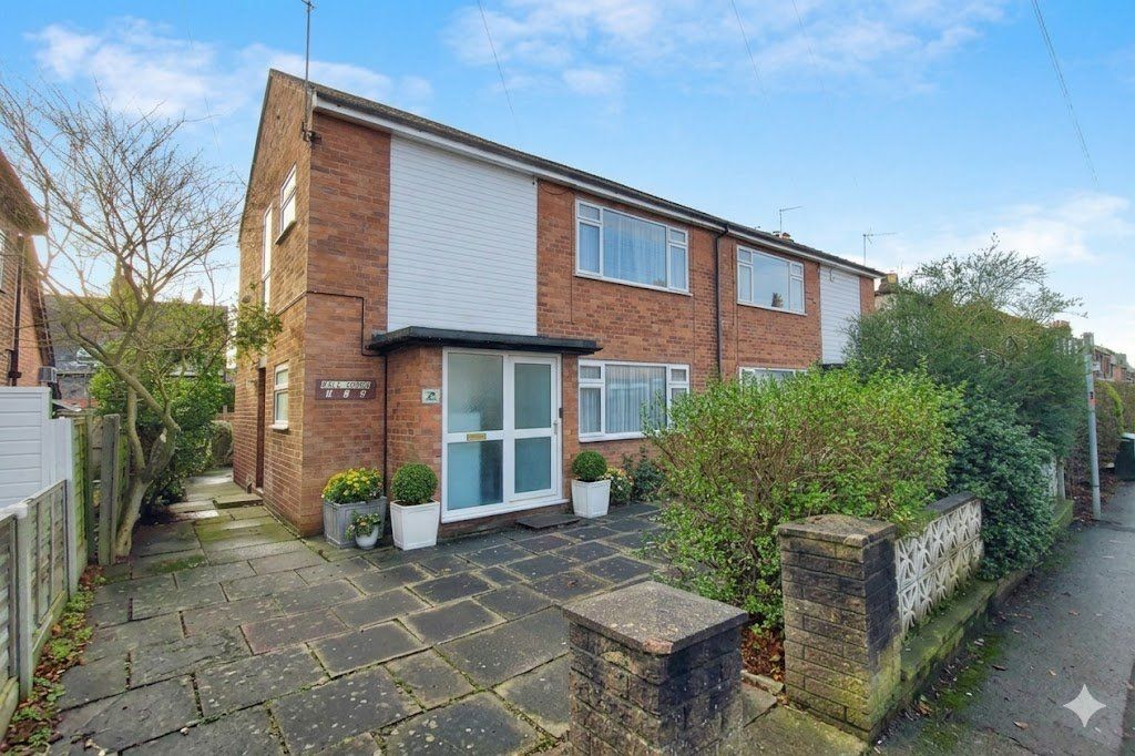 Property photo 1 of 17 Front