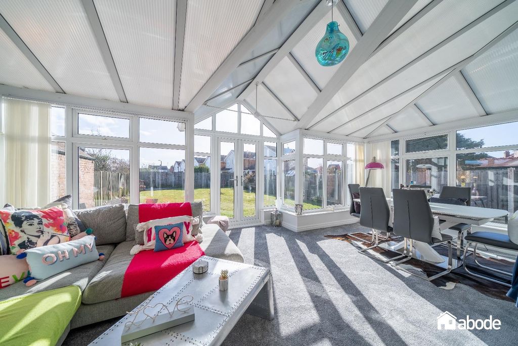 Property photo 3 of 23 Dsc01501-Hdr-30.Jpg