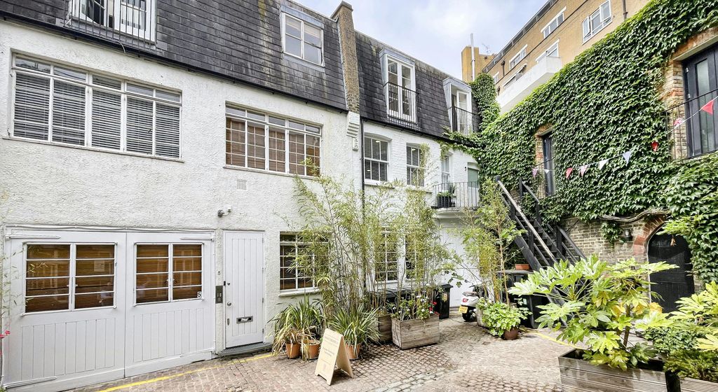 Property photo 3 of 12 Kendrick Mews South Kensington Sw7 Building For Sale West London  56 Kendrick Mews.Jpg