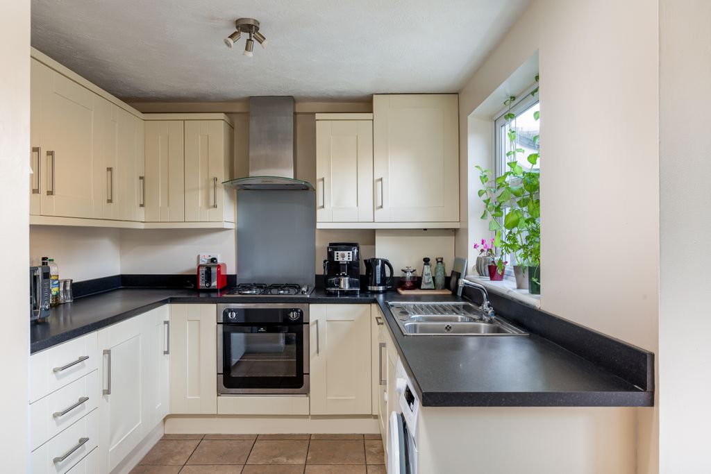 Property photo 1 of 10 Picture No. 04