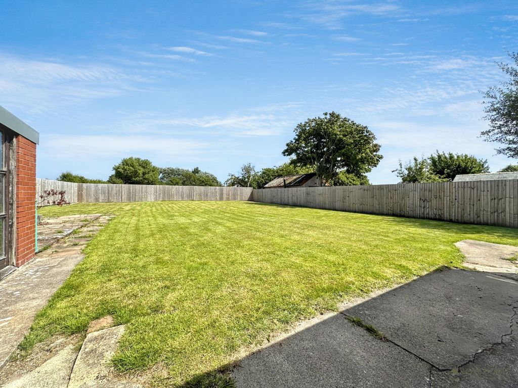 Property photo 3 of 24