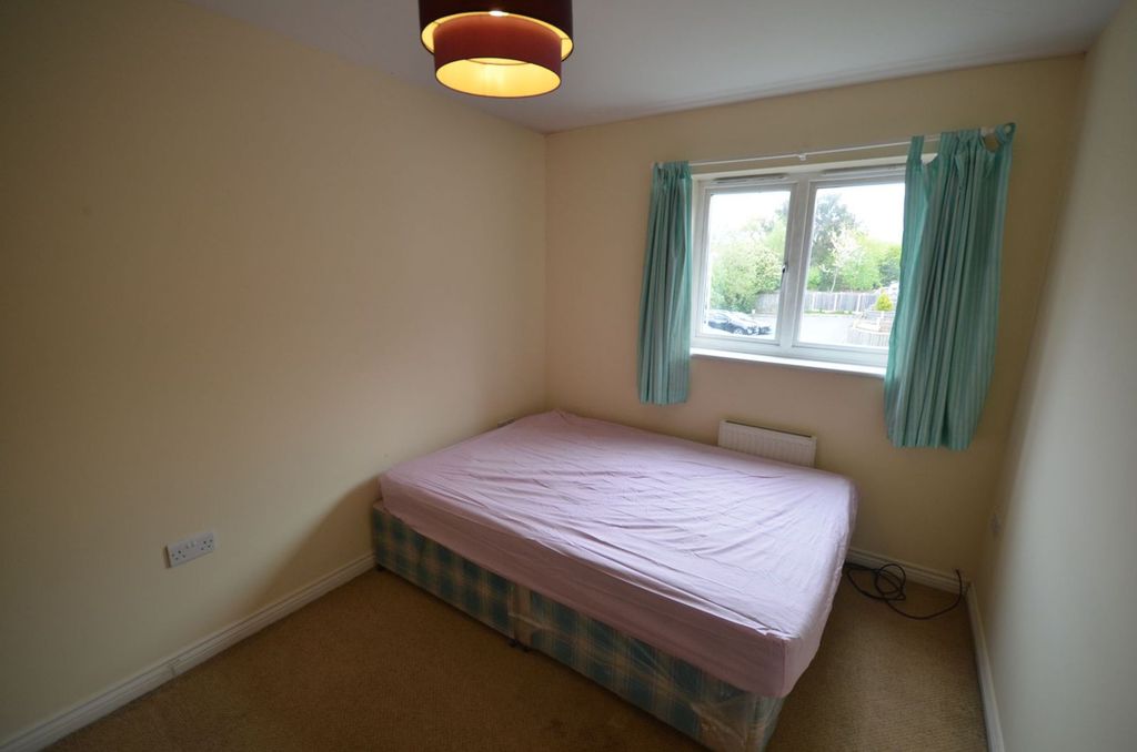 Property photo 1 of 4