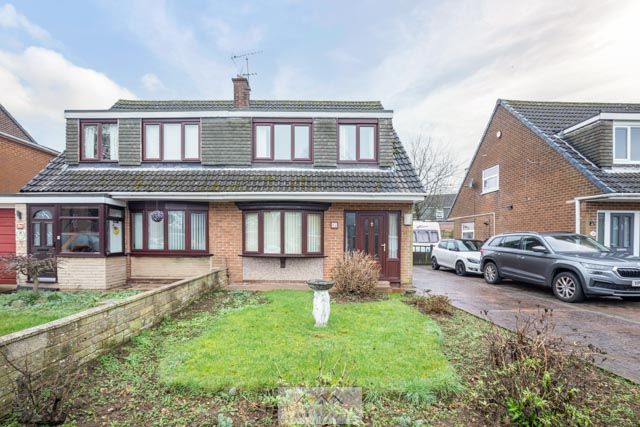 Property photo 1 of 28